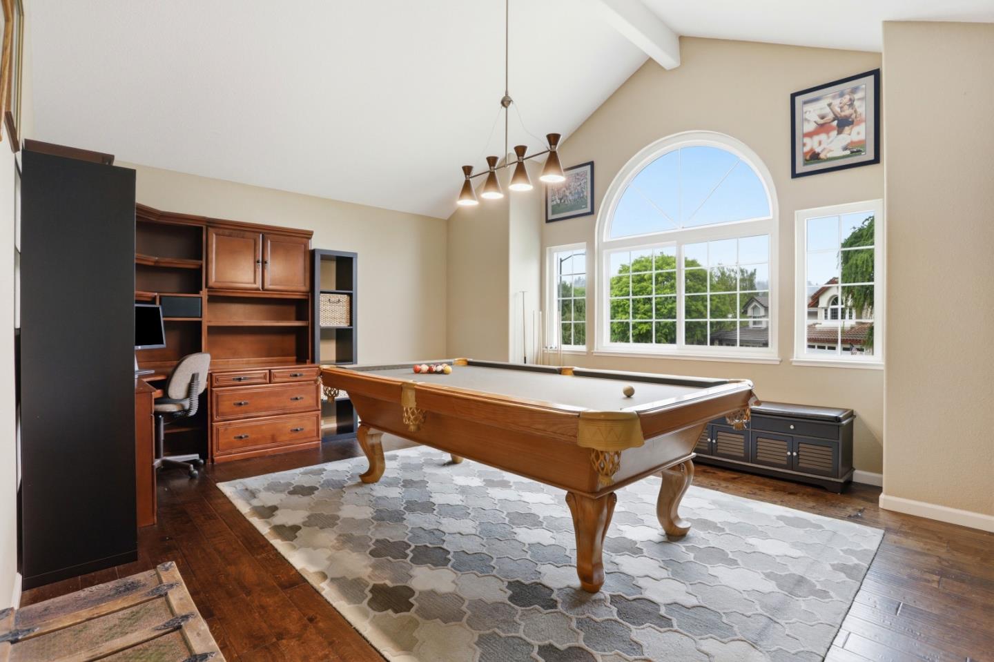 Detail Gallery Image 8 of 16 For 160 Zinfandel Cir, Scotts Valley,  CA 95066 - 5 Beds | 3 Baths