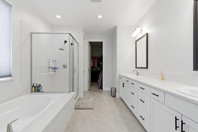 Detail Gallery Image 36 of 47 For 1096 Wildrose Dr, Hollister,  CA 95023 - 5 Beds | 4 Baths