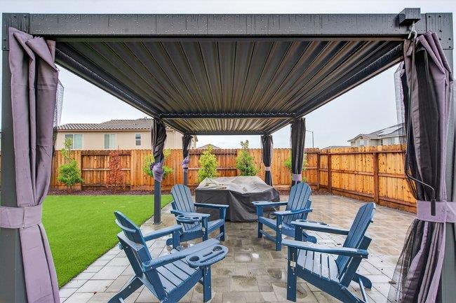 Detail Gallery Image 40 of 47 For 1096 Wildrose Dr, Hollister,  CA 95023 - 5 Beds | 4 Baths