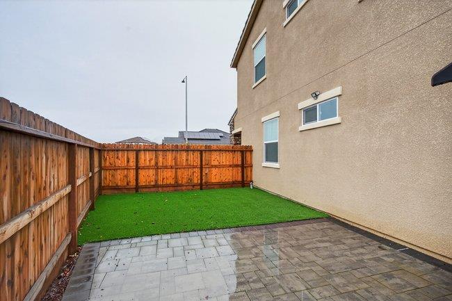 Detail Gallery Image 42 of 47 For 1096 Wildrose Dr, Hollister,  CA 95023 - 5 Beds | 4 Baths