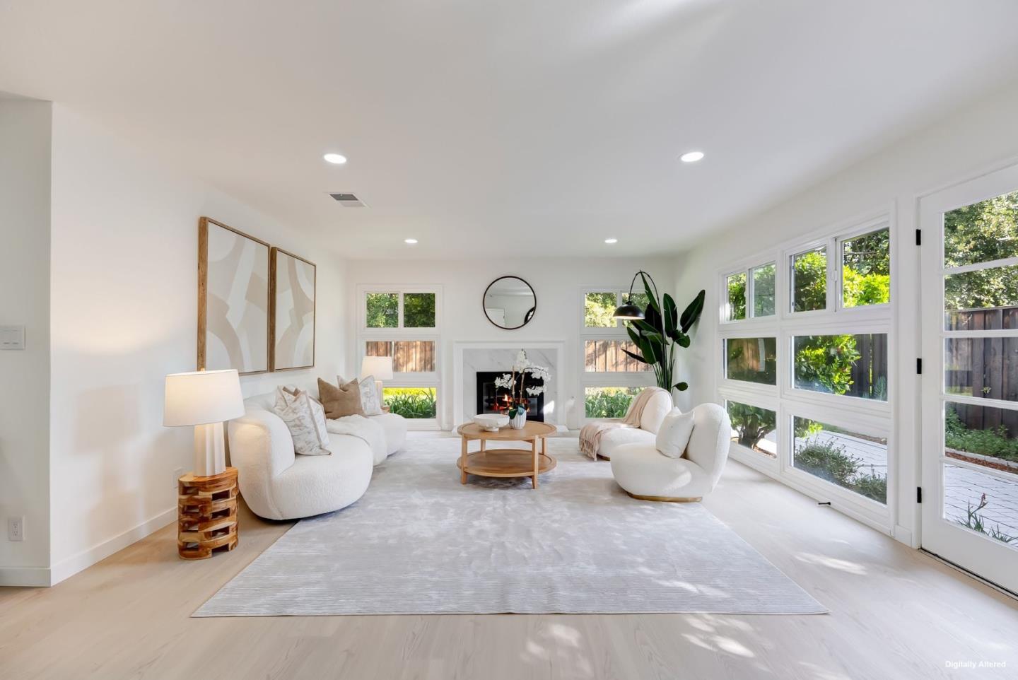 Detail Gallery Image 9 of 45 For 121 Lois Ln, Palo Alto,  CA 94303 - 3 Beds | 2 Baths