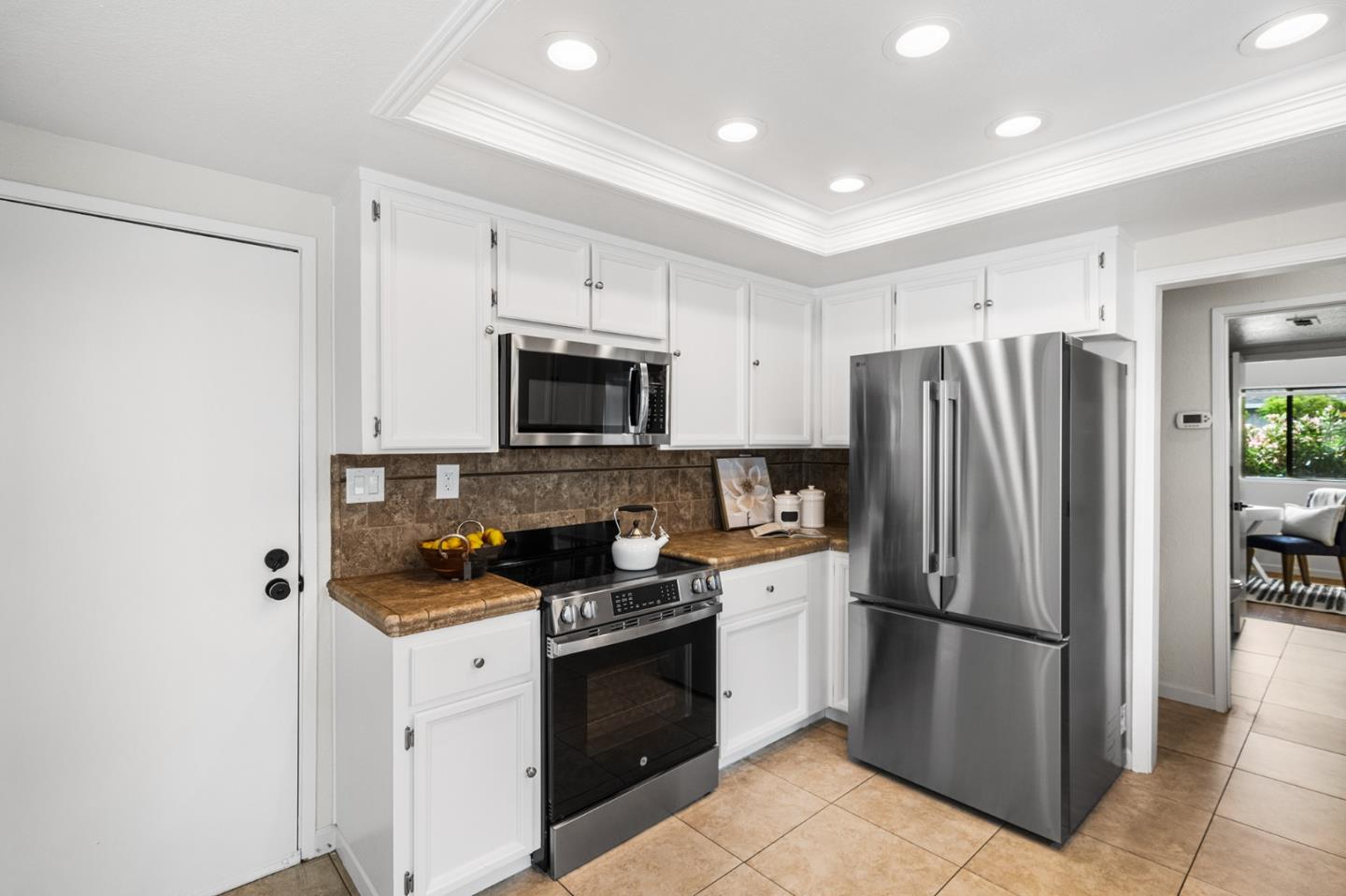 Photo #18: ML82040795 Listing: Photo #18