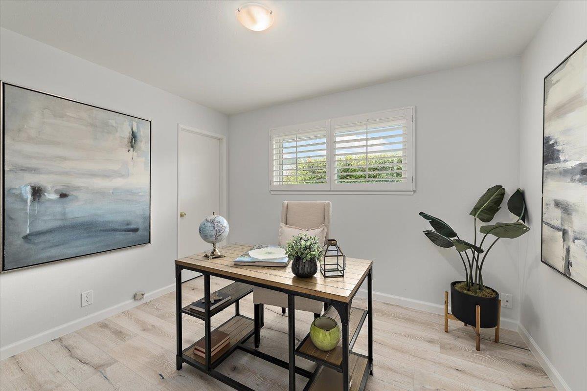 Detail Gallery Image 27 of 46 For 2060 Avignon Pl, Half Moon Bay,  CA 94019 - 5 Beds | 3 Baths