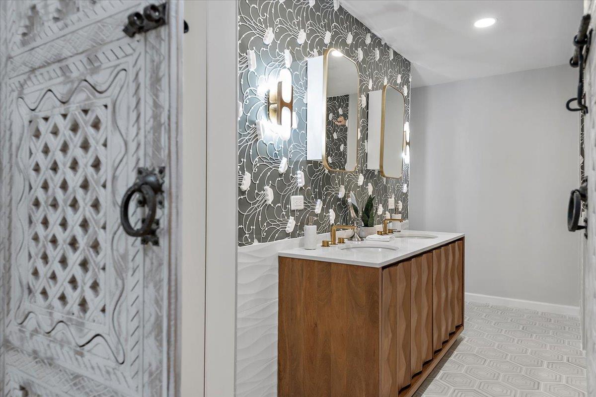 Detail Gallery Image 33 of 46 For 2060 Avignon Pl, Half Moon Bay,  CA 94019 - 5 Beds | 3 Baths