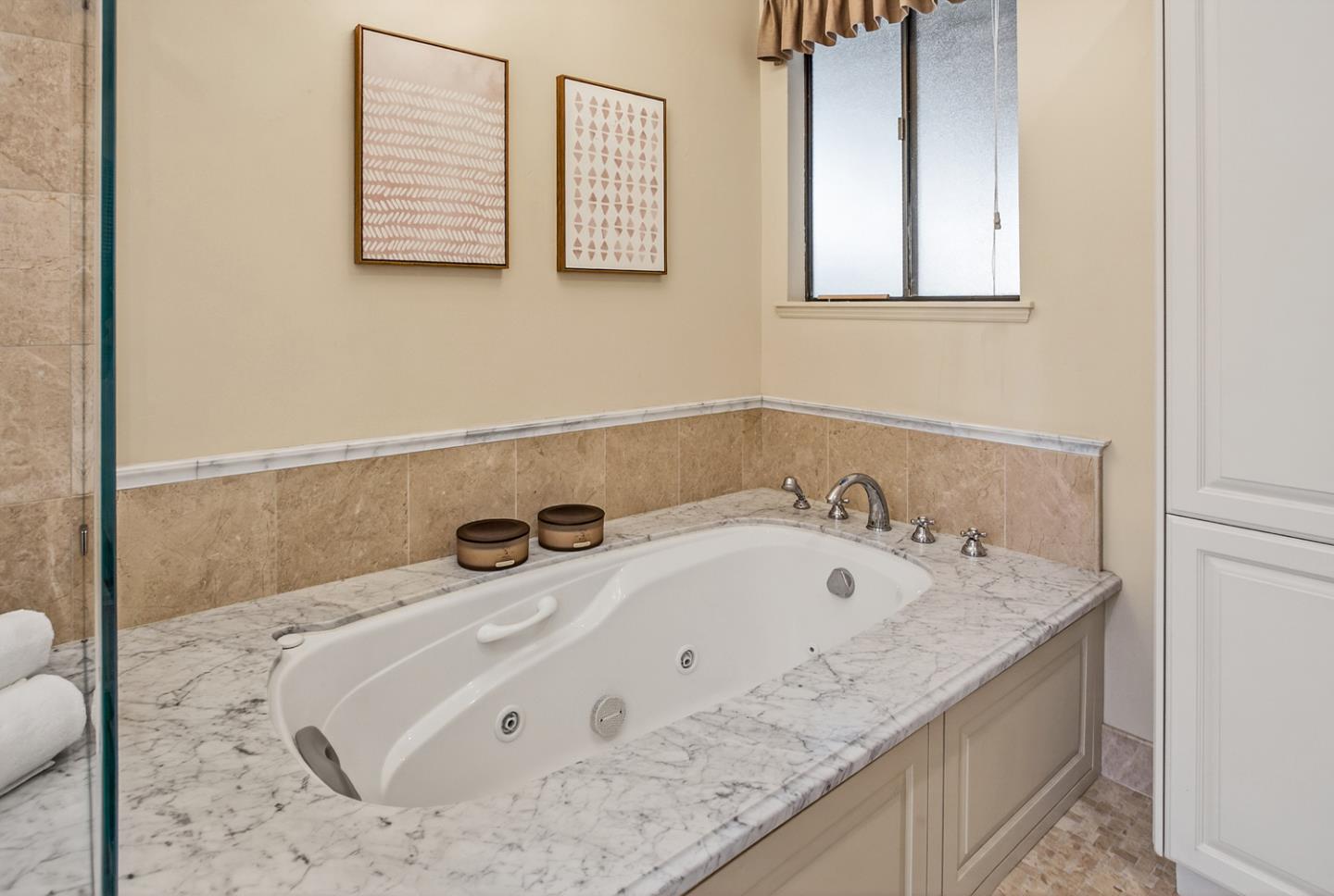 Detail Gallery Image 21 of 41 For 10 Mansion Ct #713,  Menlo Park,  CA 94025 - 3 Beds | 2/1 Baths
