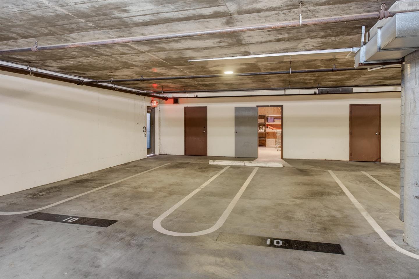 Detail Gallery Image 33 of 41 For 10 Mansion Ct #713,  Menlo Park,  CA 94025 - 3 Beds | 2/1 Baths