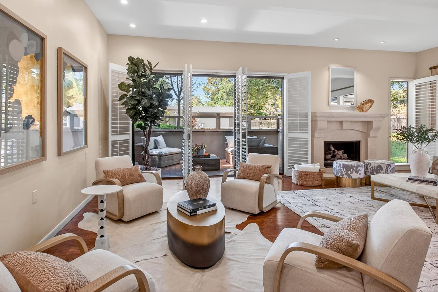 Detail Gallery Image 4 of 41 For 10 Mansion Ct #713,  Menlo Park,  CA 94025 - 3 Beds | 2/1 Baths