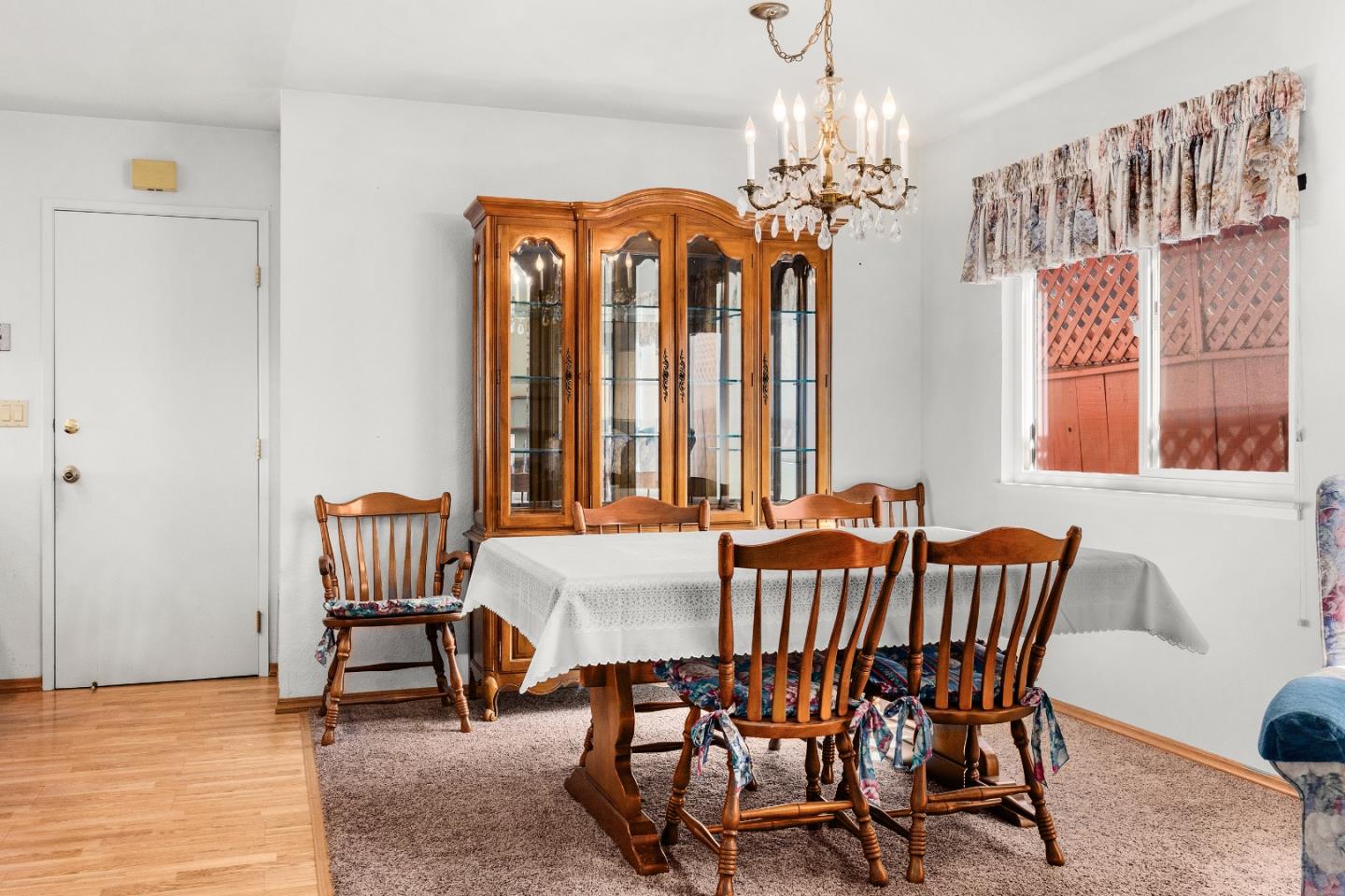 Detail Gallery Image 8 of 28 For 459 Vivienne Dr, Watsonville,  CA 95076 - 2 Beds | 2 Baths