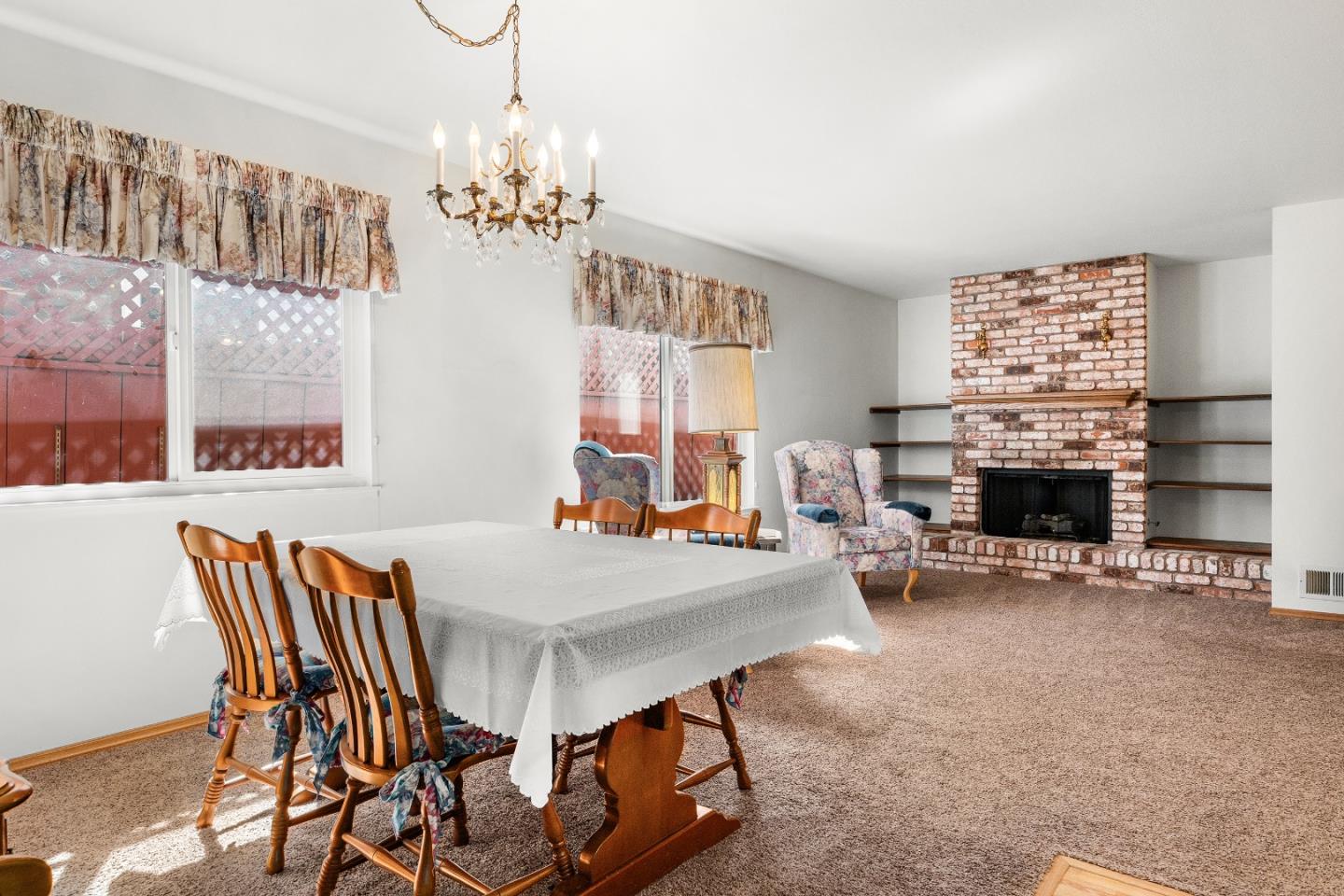 Detail Gallery Image 9 of 28 For 459 Vivienne Dr, Watsonville,  CA 95076 - 2 Beds | 2 Baths