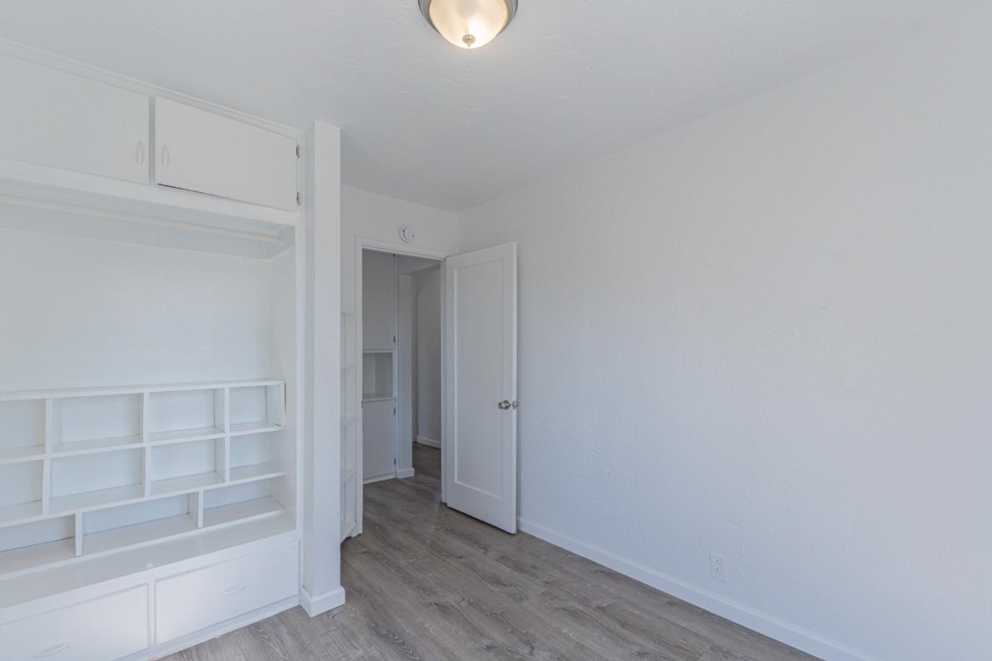 Detail Gallery Image 18 of 28 For 1915 Grandview St, Seaside,  CA 93955 - 3 Beds | 1 Baths