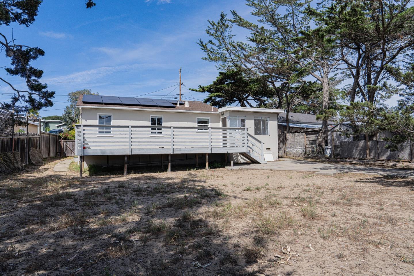 Detail Gallery Image 25 of 28 For 1915 Grandview St, Seaside,  CA 93955 - 3 Beds | 1 Baths