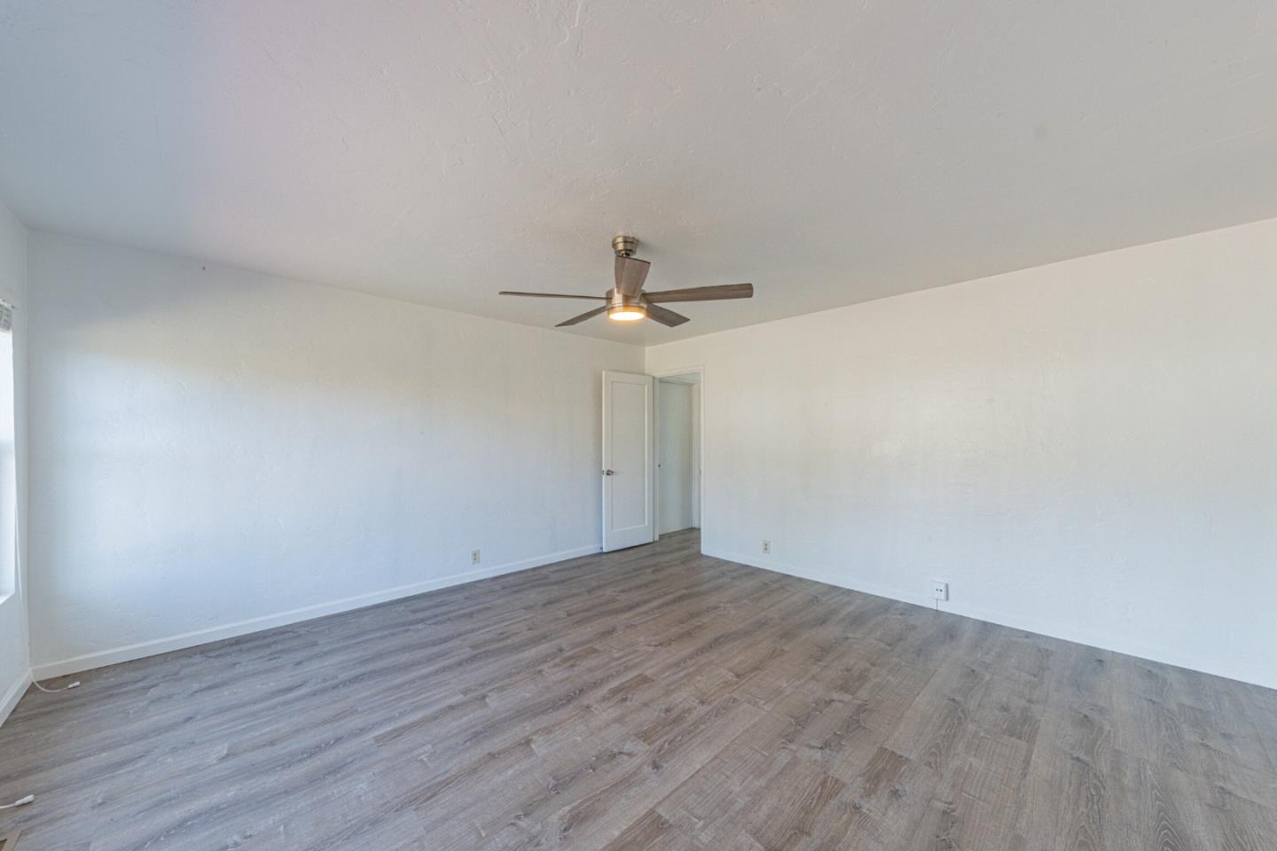Detail Gallery Image 8 of 28 For 1915 Grandview St, Seaside,  CA 93955 - 3 Beds | 1 Baths