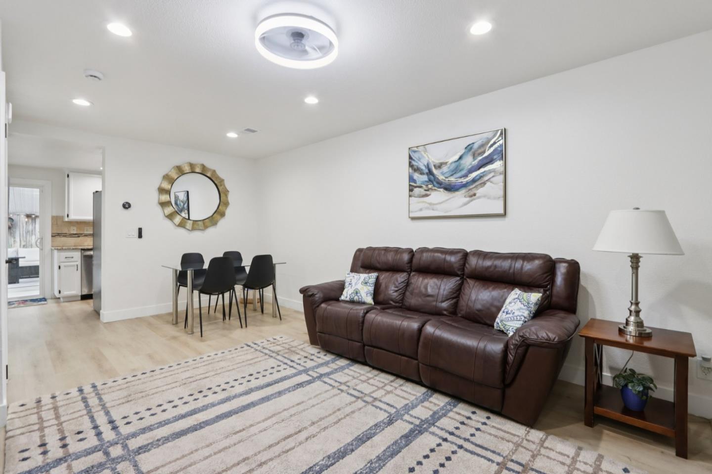 Detail Gallery Image 13 of 33 For 5214 Jacana Ln, San Jose,  CA 95123 - 3 Beds | 2/1 Baths