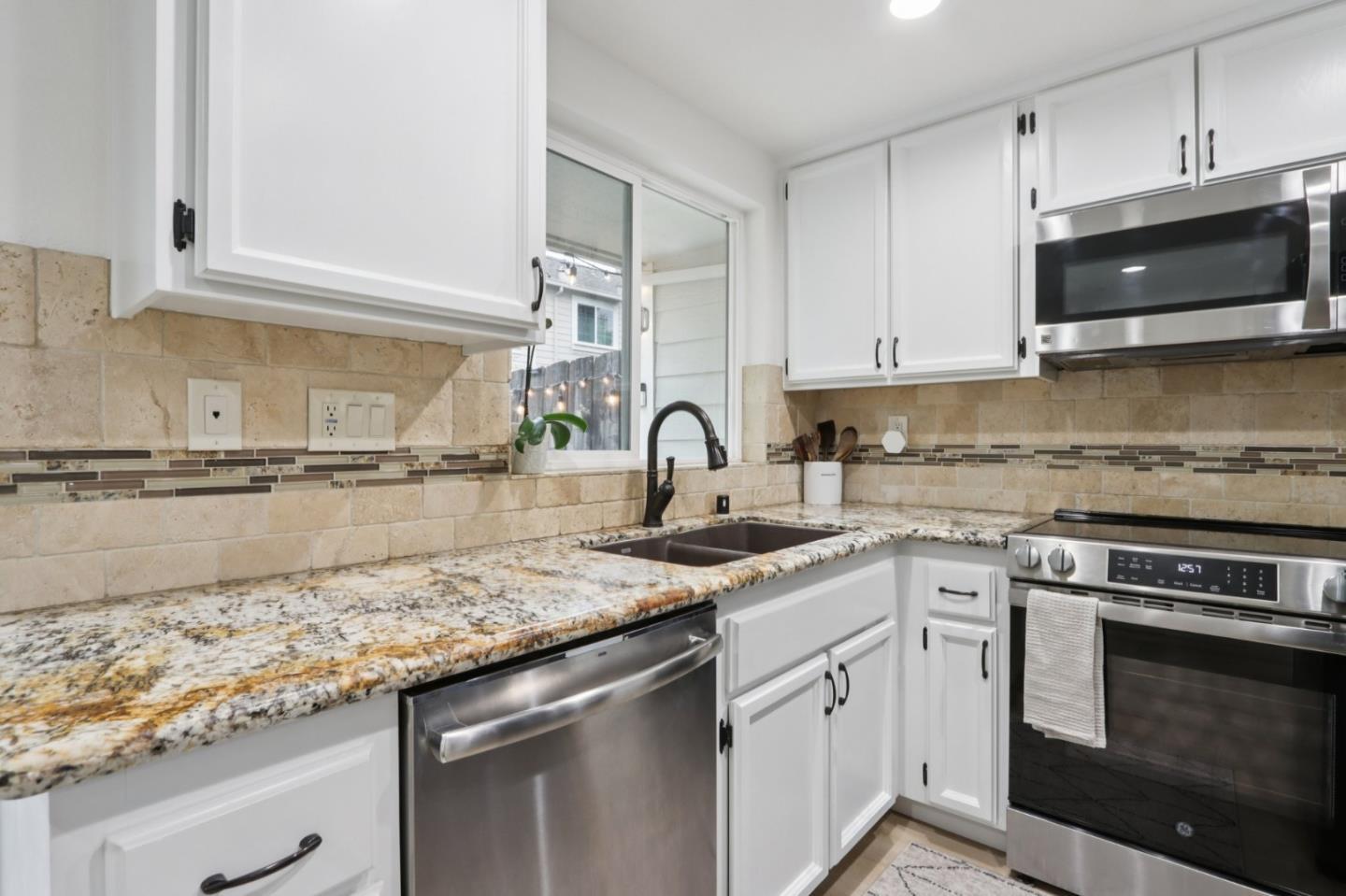 Detail Gallery Image 19 of 33 For 5214 Jacana Ln, San Jose,  CA 95123 - 3 Beds | 2/1 Baths