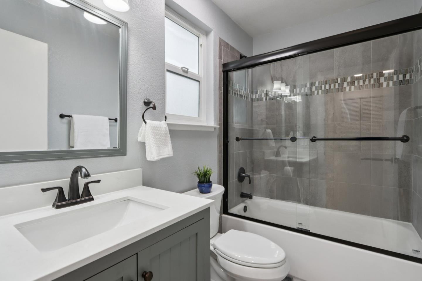 Detail Gallery Image 21 of 33 For 5214 Jacana Ln, San Jose,  CA 95123 - 3 Beds | 2/1 Baths