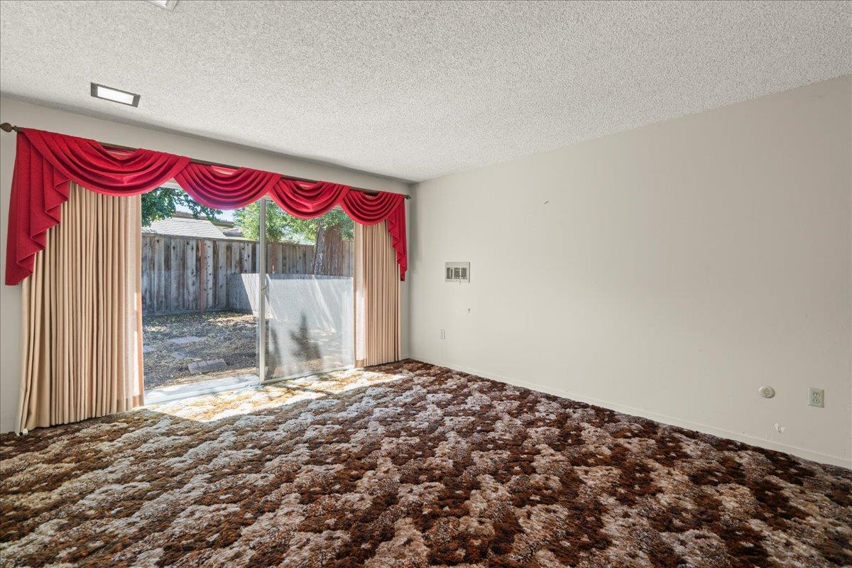 Detail Gallery Image 14 of 32 For 12649 Paseo Olivos, Saratoga,  CA 95070 - 3 Beds | 2/1 Baths