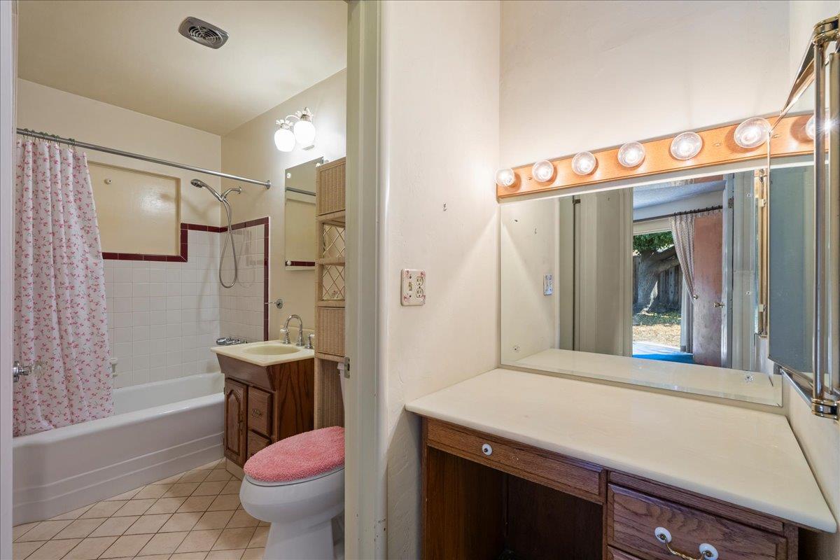 Detail Gallery Image 23 of 32 For 12649 Paseo Olivos, Saratoga,  CA 95070 - 3 Beds | 2/1 Baths