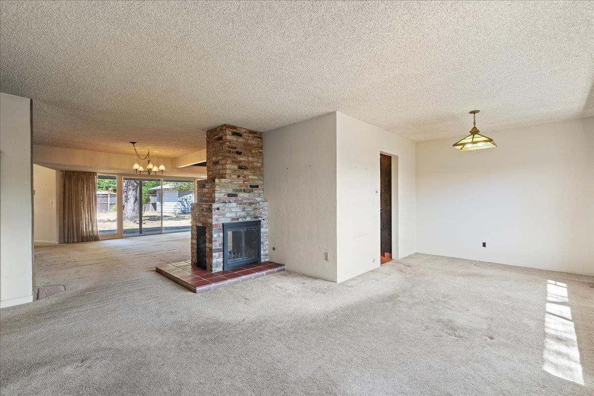 Detail Gallery Image 6 of 32 For 12649 Paseo Olivos, Saratoga,  CA 95070 - 3 Beds | 2/1 Baths