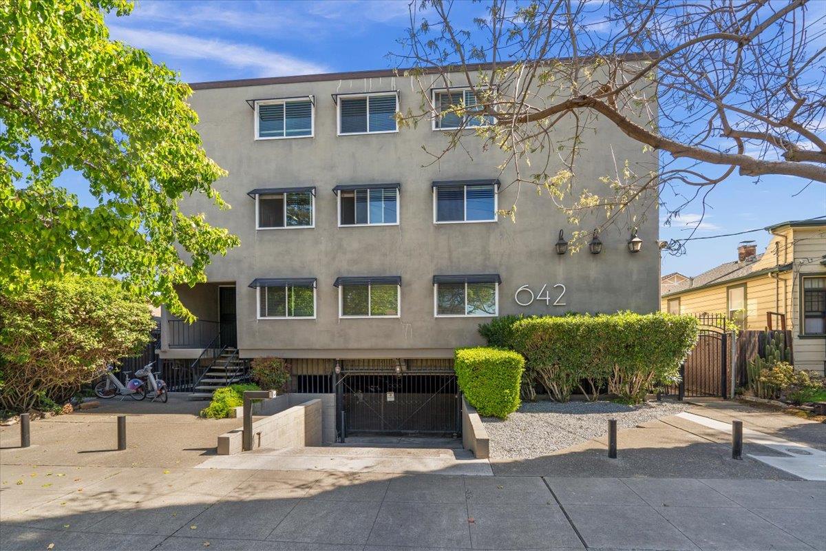 Detail Gallery Image 2 of 15 For 642 S 7th St, San Jose,  CA 95112 - – Beds | – Baths