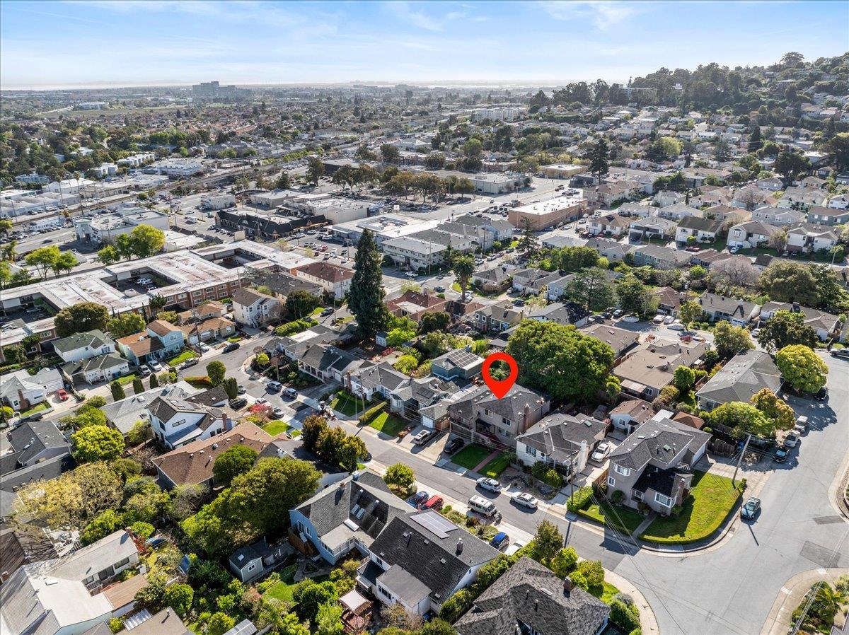 Detail Gallery Image 4 of 4 For 65 Burbank Ave, San Mateo,  CA 94403 - – Beds | – Baths