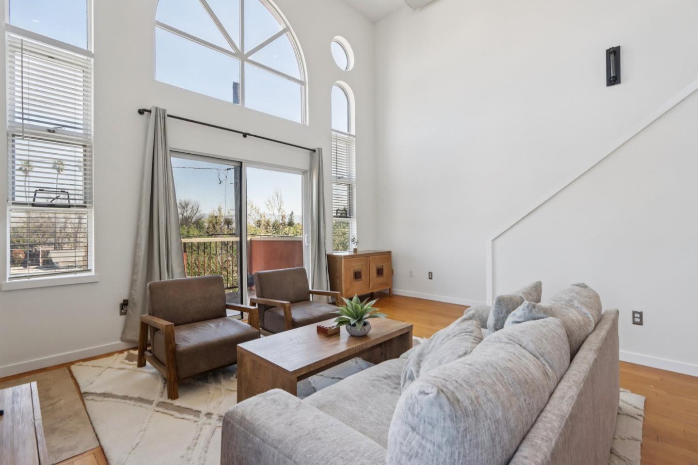 Detail Gallery Image 3 of 26 For 350 N 2nd St #335,  San Jose,  CA 95112 - 2 Beds | 2 Baths