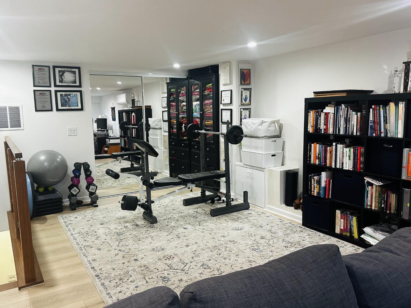 Detail Gallery Image 14 of 17 For 3179 Bryant St, Palo Alto,  CA 94306 - 4 Beds | 4 Baths