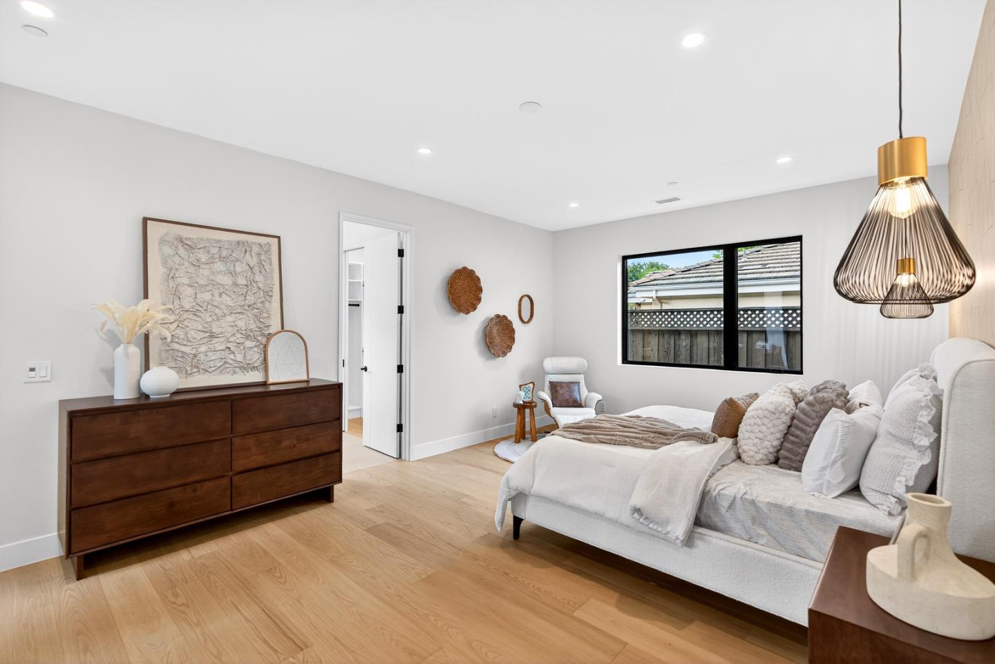 Detail Gallery Image 21 of 60 For 1808 Fallen Leaf Ln, Los Altos,  CA 94024 - 5 Beds | 5/1 Baths