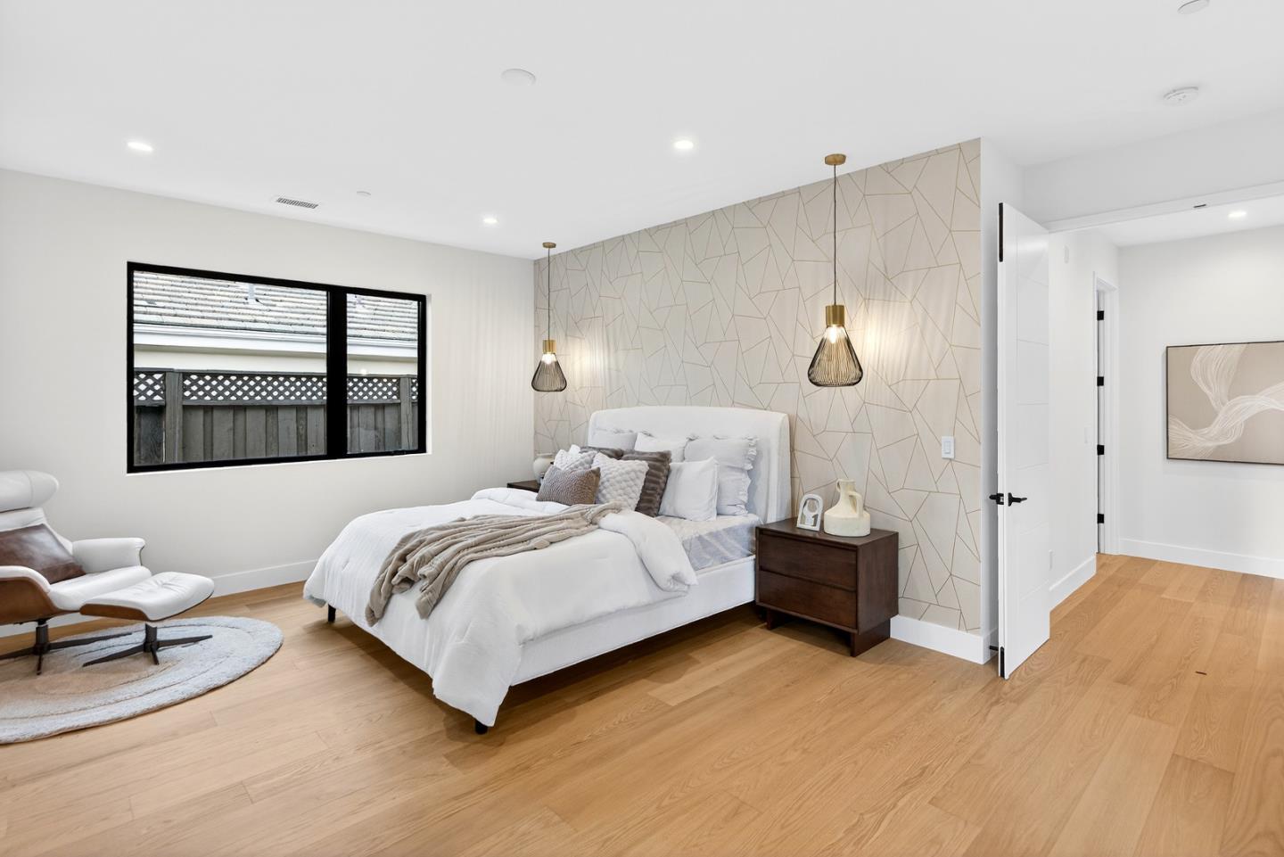 Detail Gallery Image 24 of 60 For 1808 Fallen Leaf Ln, Los Altos,  CA 94024 - 5 Beds | 5/1 Baths