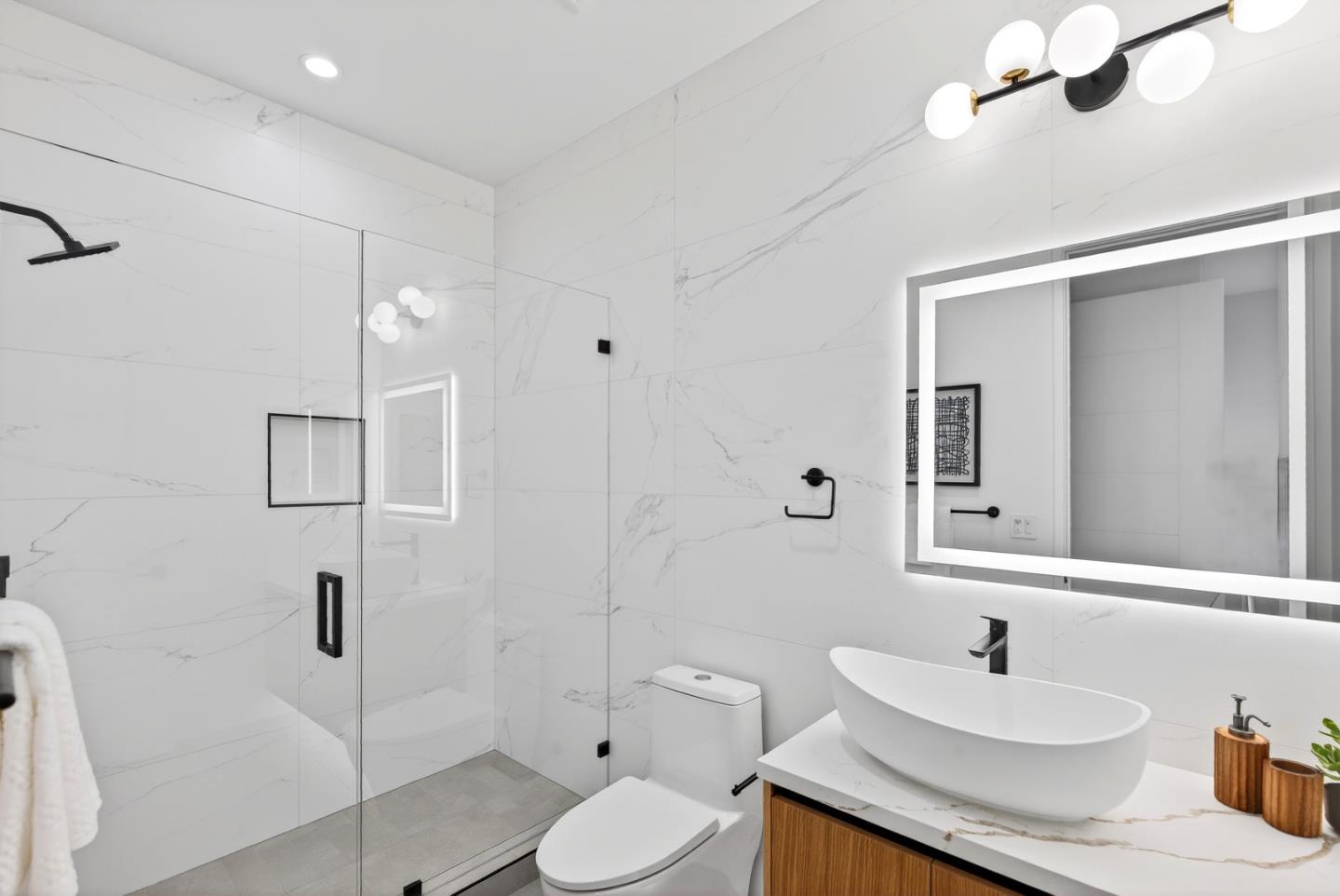 Detail Gallery Image 32 of 60 For 1808 Fallen Leaf Ln, Los Altos,  CA 94024 - 5 Beds | 5/1 Baths