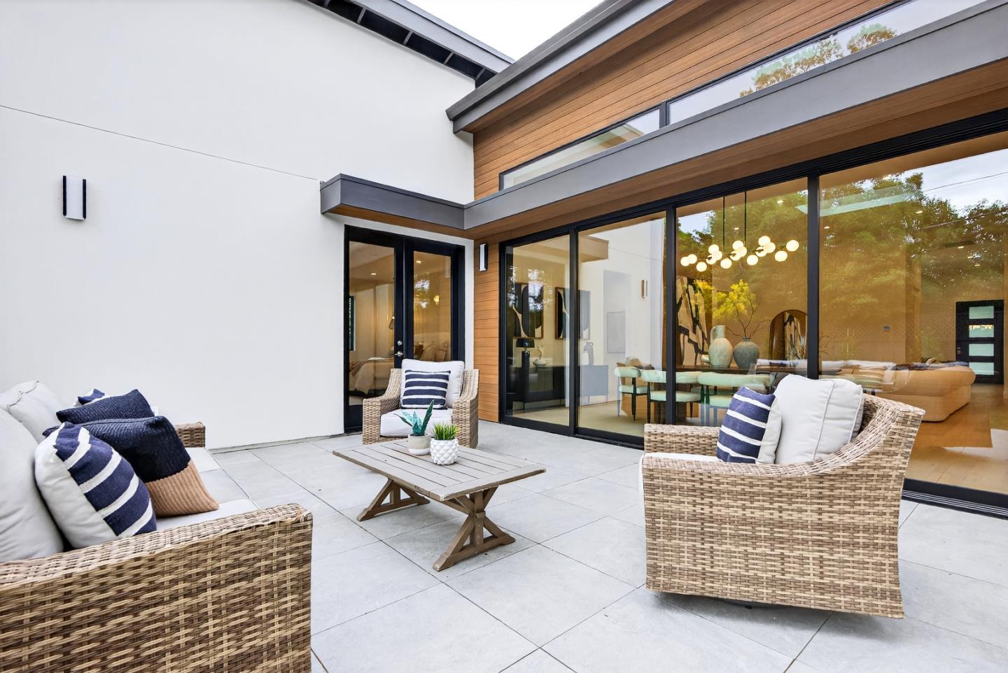 Detail Gallery Image 56 of 60 For 1808 Fallen Leaf Ln, Los Altos,  CA 94024 - 5 Beds | 5/1 Baths