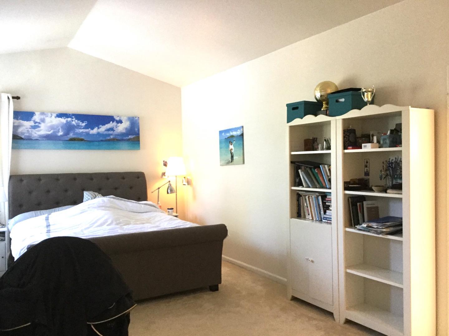 Detail Gallery Image 16 of 30 For 6 Dockside Cir, Redwood City,  CA 94065 - 4 Beds | 3/1 Baths