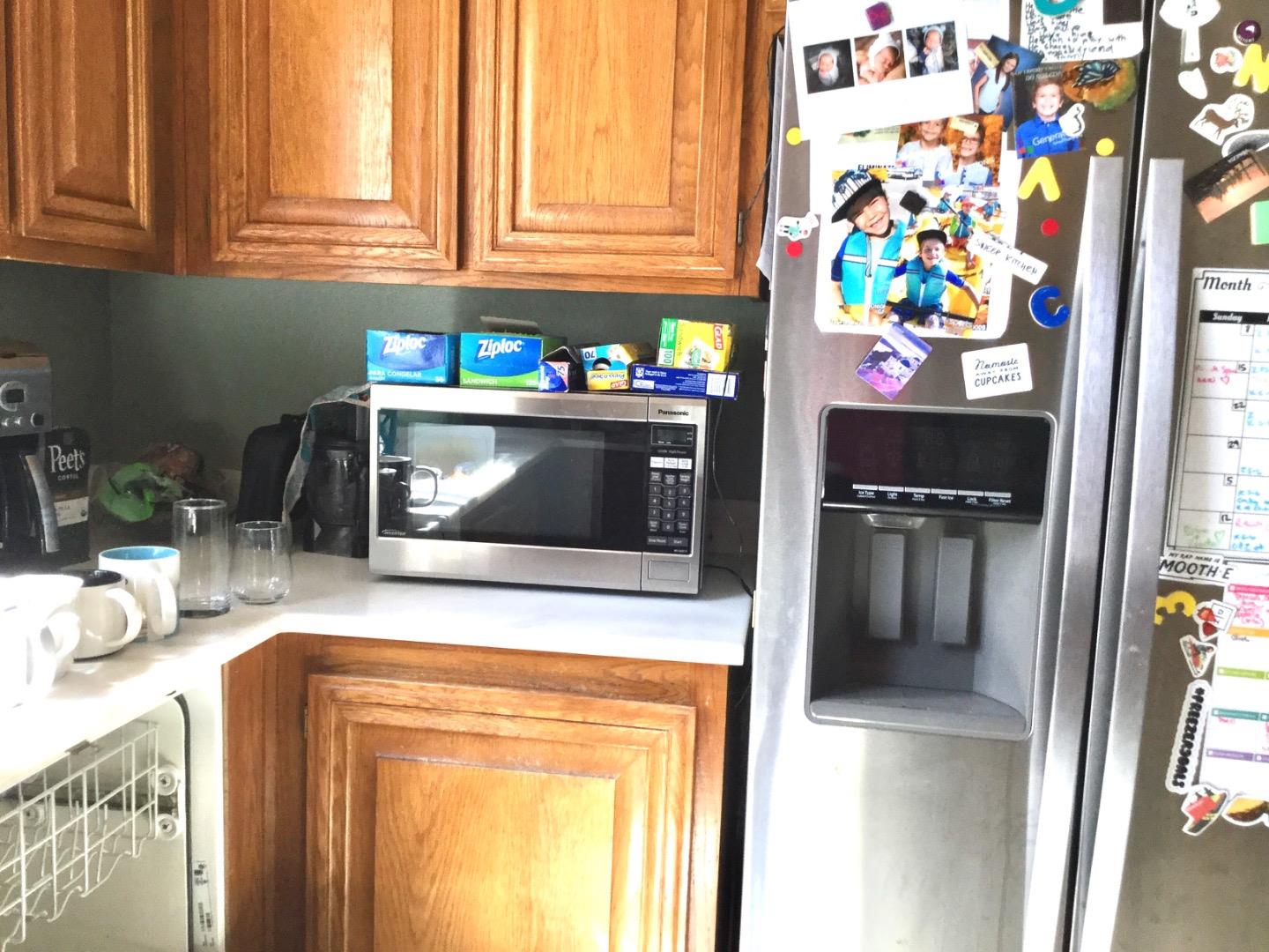 Detail Gallery Image 28 of 30 For 6 Dockside Cir, Redwood City,  CA 94065 - 4 Beds | 3/1 Baths