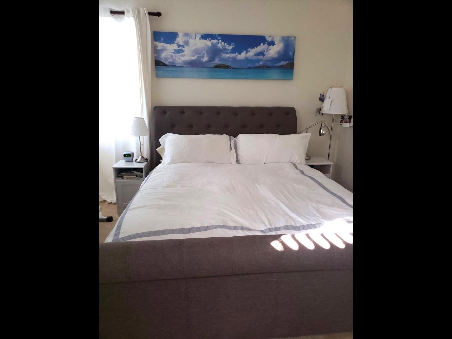 Detail Gallery Image 8 of 30 For 6 Dockside Cir, Redwood City,  CA 94065 - 4 Beds | 3/1 Baths