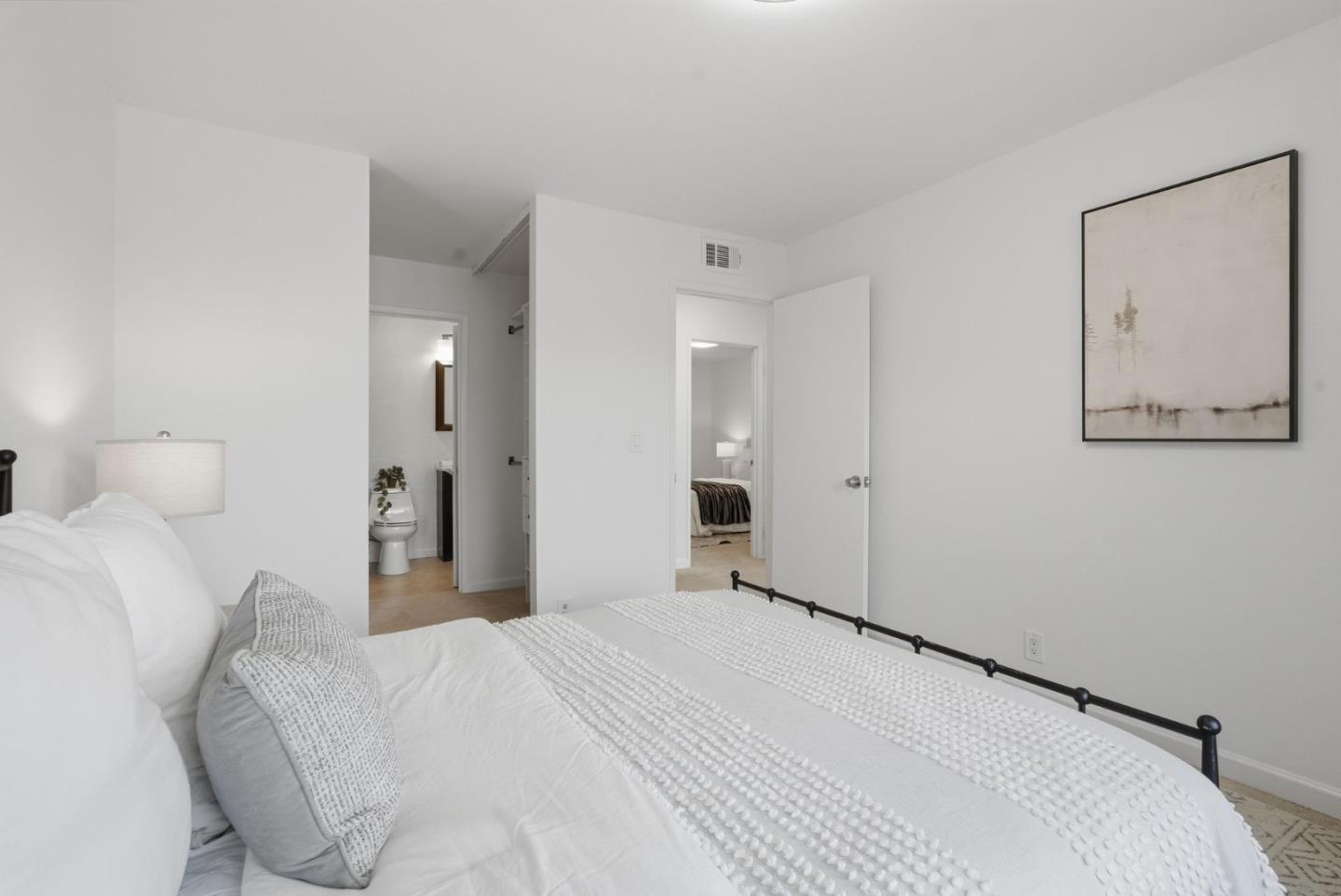 Detail Gallery Image 26 of 57 For 1992 Uphall Ct, San Jose,  CA 95121 - 4 Beds | 1/1 Baths