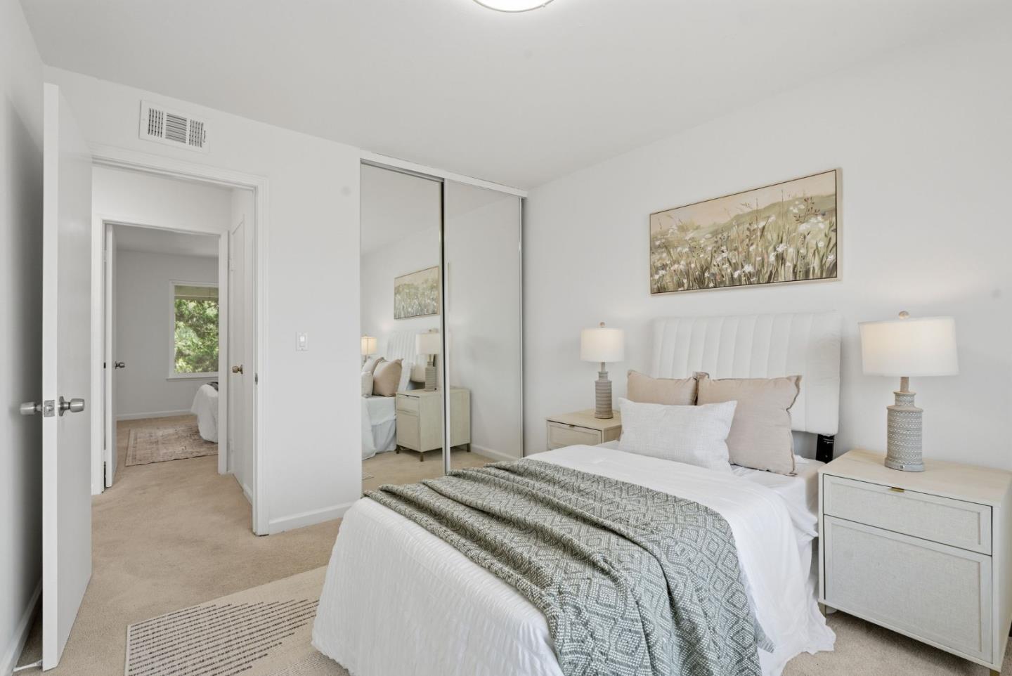 Detail Gallery Image 29 of 57 For 1992 Uphall Ct, San Jose,  CA 95121 - 4 Beds | 1/1 Baths