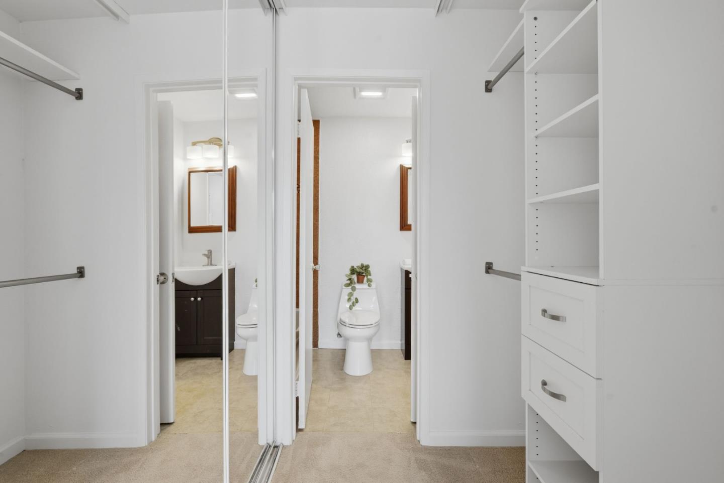 Detail Gallery Image 36 of 57 For 1992 Uphall Ct, San Jose,  CA 95121 - 4 Beds | 1/1 Baths