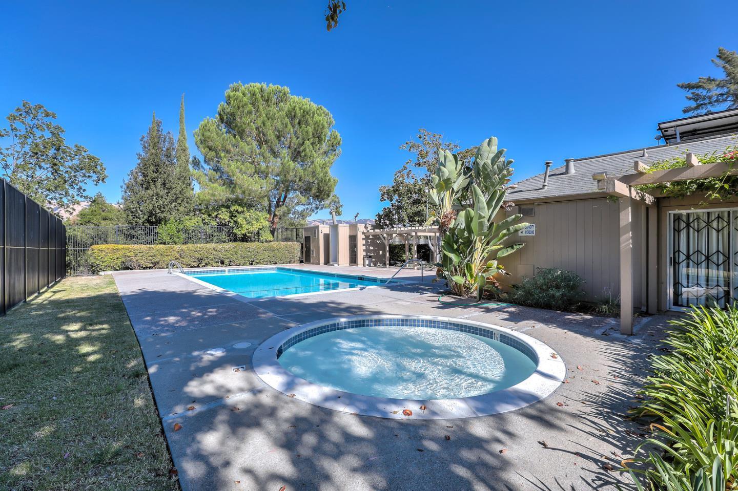 Detail Gallery Image 51 of 57 For 1992 Uphall Ct, San Jose,  CA 95121 - 4 Beds | 1/1 Baths