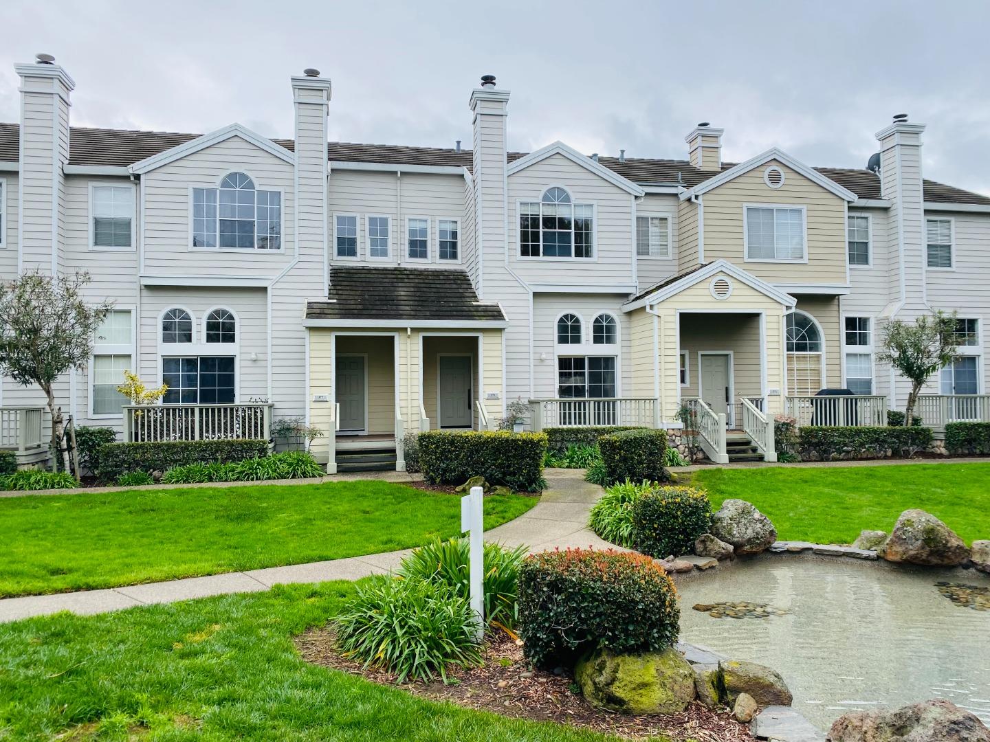 Front Image Thumbnail for ML82040825