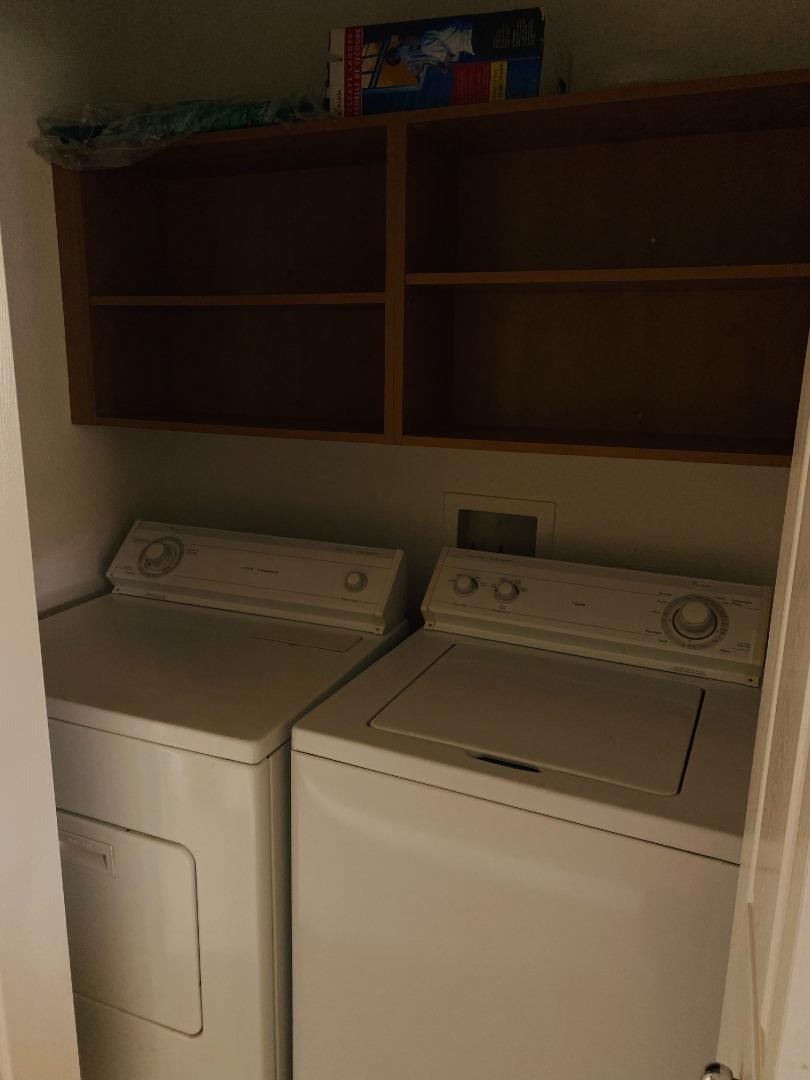 Detail Gallery Image 15 of 25 For Meridian, Redwood City,  CA 94065 - 2 Beds | 2/1 Baths