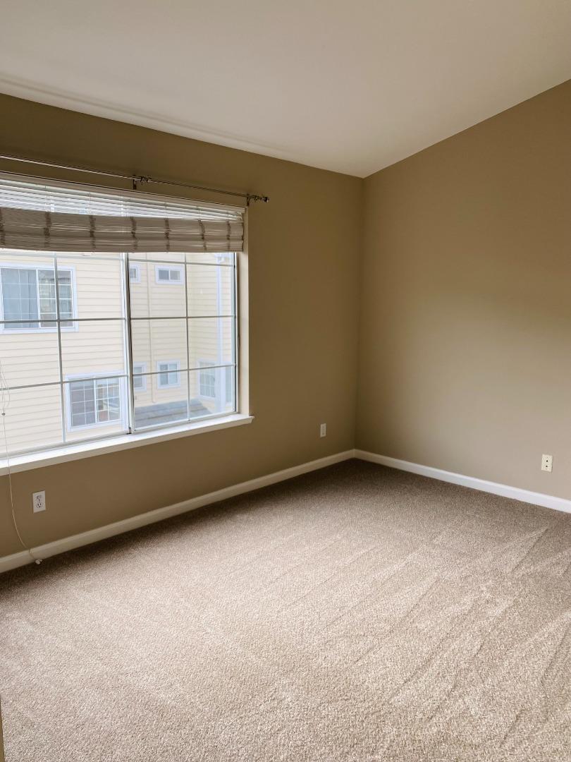 Detail Gallery Image 16 of 25 For Meridian, Redwood City,  CA 94065 - 2 Beds | 2/1 Baths