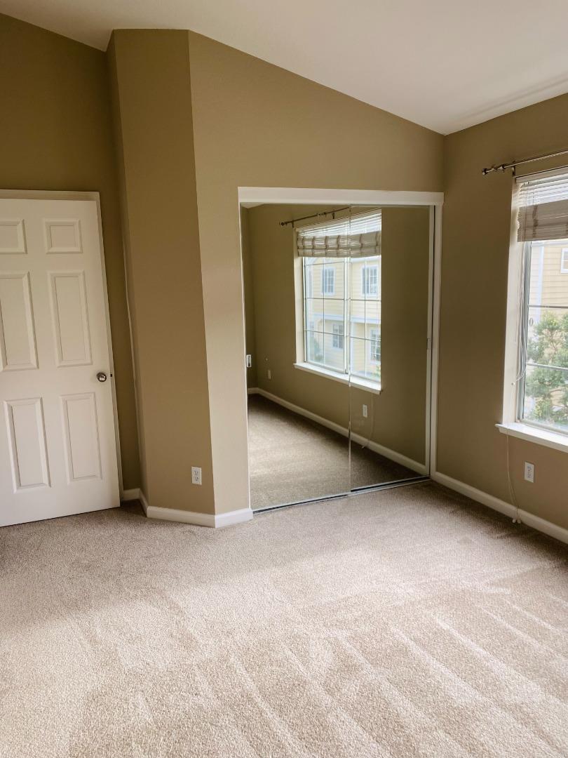 Detail Gallery Image 17 of 25 For Meridian, Redwood City,  CA 94065 - 2 Beds | 2/1 Baths