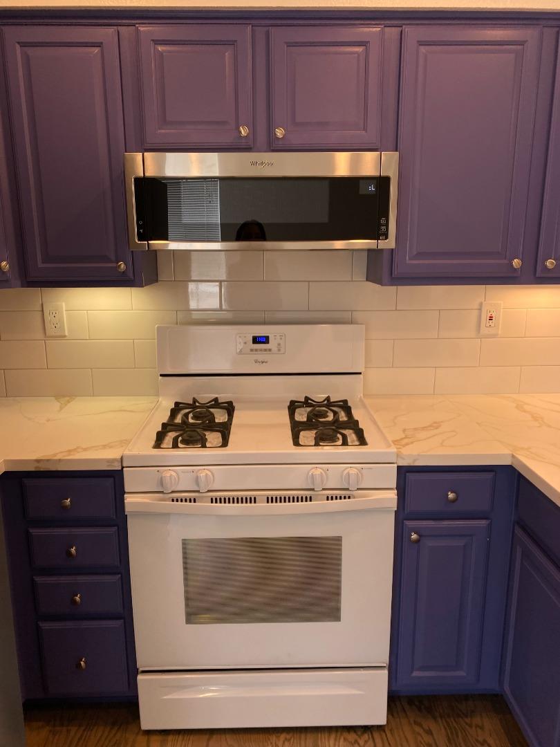 Detail Gallery Image 9 of 25 For Meridian, Redwood City,  CA 94065 - 2 Beds | 2/1 Baths