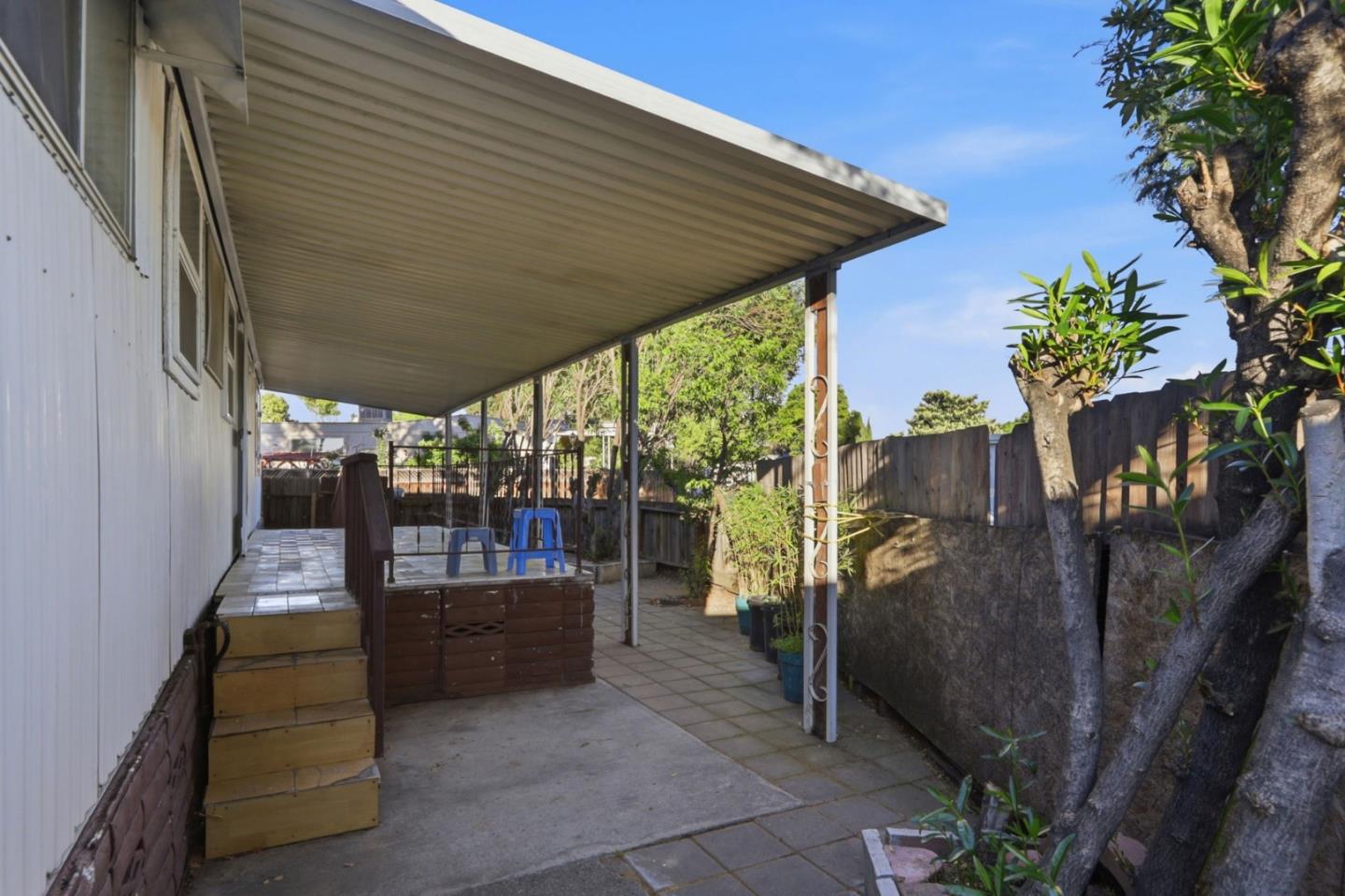 Detail Gallery Image 35 of 36 For 900 Golden Wheel Park Dr #01,  San Jose,  CA 95112 - 3 Beds | 2 Baths