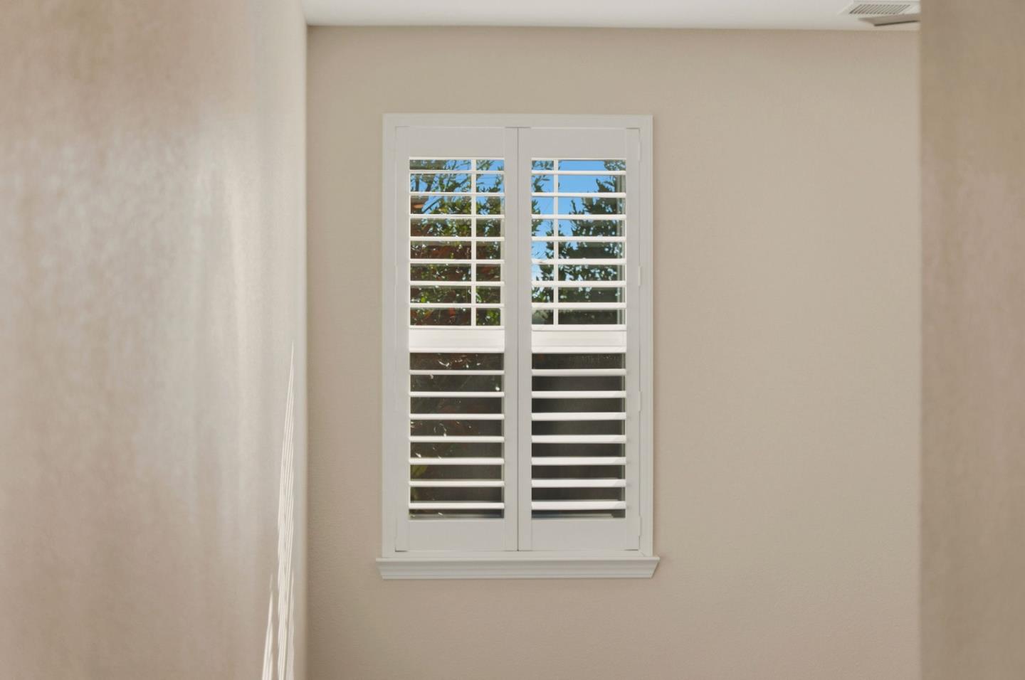 Detail Gallery Image 17 of 32 For 608 Somerset Way, Patterson,  CA 95363 - 3 Beds | 2 Baths