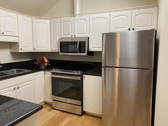 Detail Gallery Image 16 of 37 For 17960 Apache Trl, Los Gatos,  CA 95033 - 3 Beds | 2 Baths