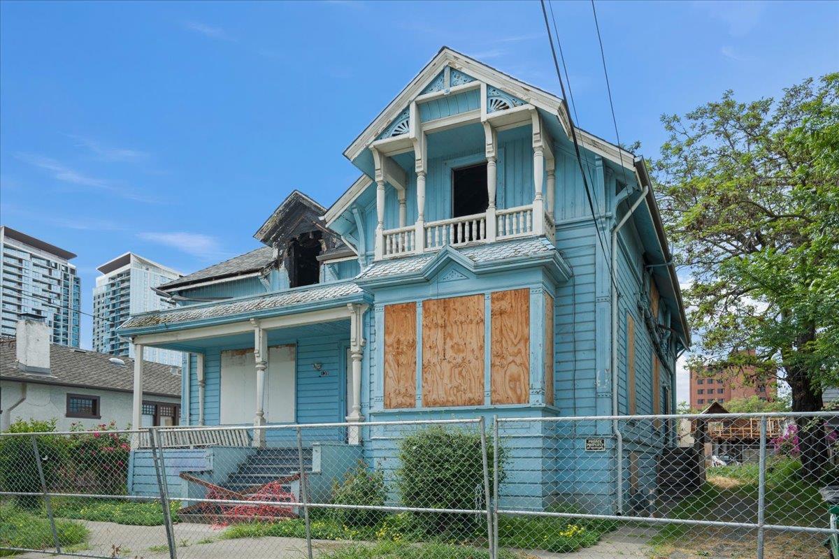 Detail Gallery Image 4 of 13 For 139 N 6th St, San Jose,  CA 95112 - – Beds | – Baths