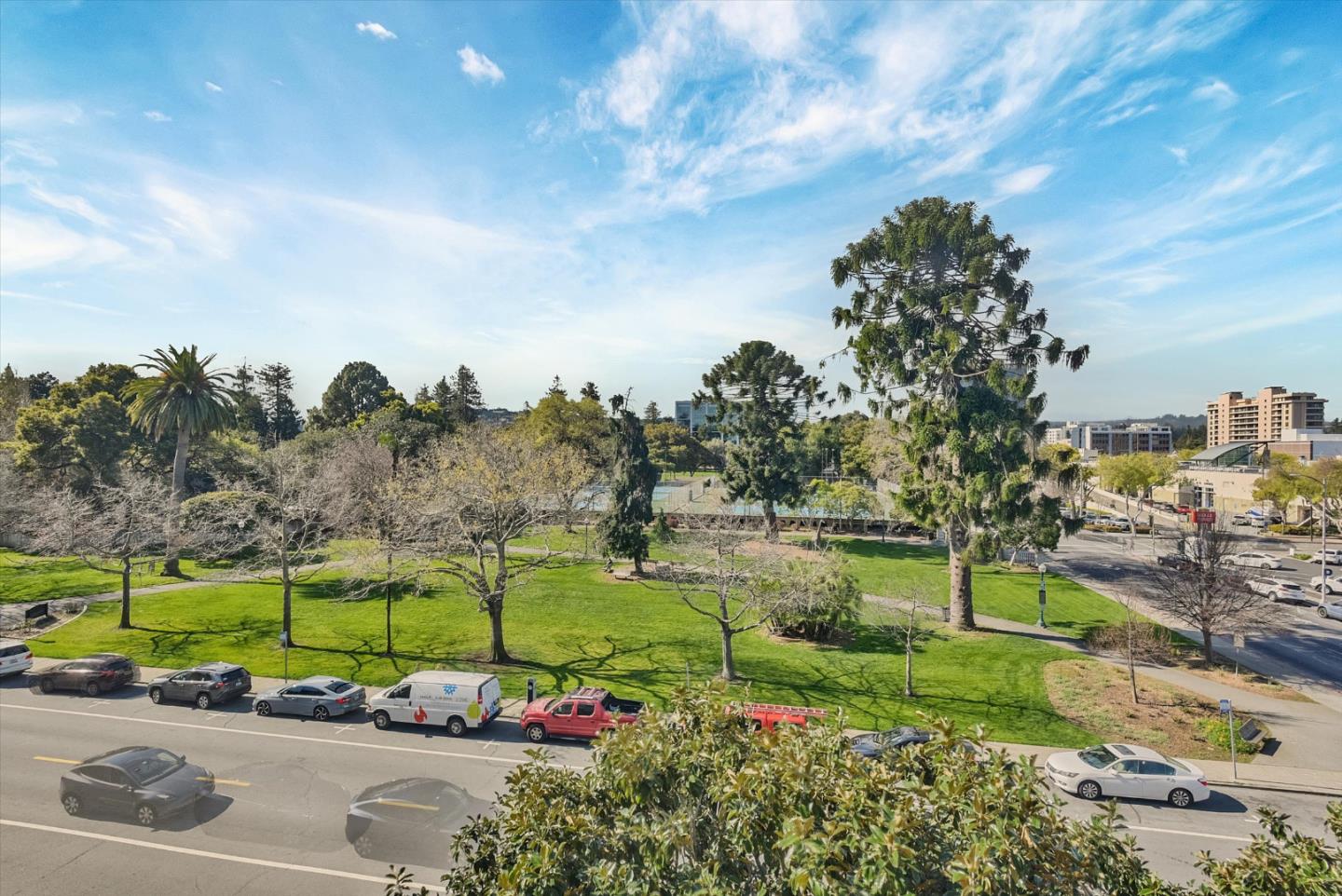 Detail Gallery Image 16 of 43 For 555 Laurel Ave #415,  San Mateo,  CA 94401 - 1 Beds | 2 Baths
