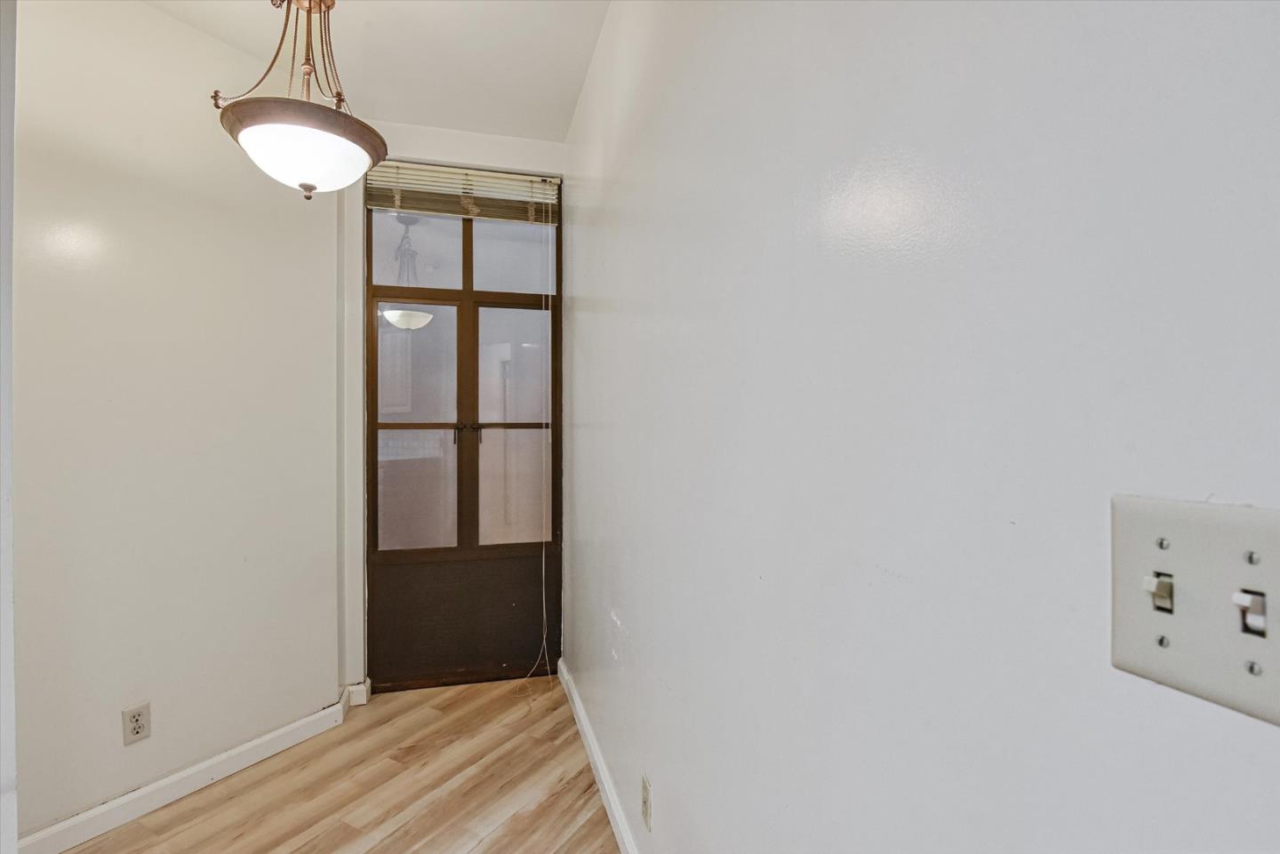 Detail Gallery Image 17 of 43 For 555 Laurel Ave #415,  San Mateo,  CA 94401 - 1 Beds | 2 Baths