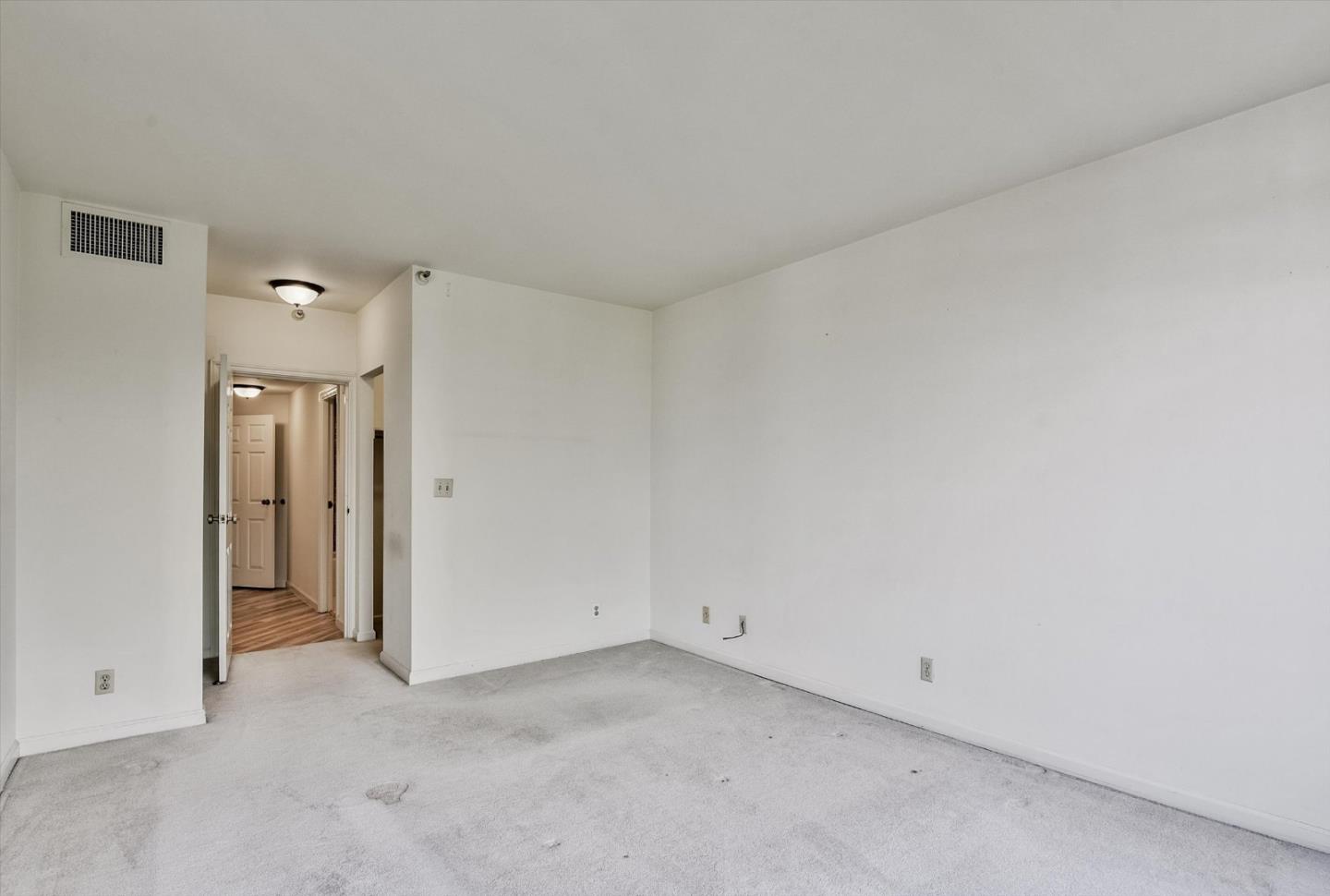 Detail Gallery Image 27 of 43 For 555 Laurel Ave #415,  San Mateo,  CA 94401 - 1 Beds | 2 Baths