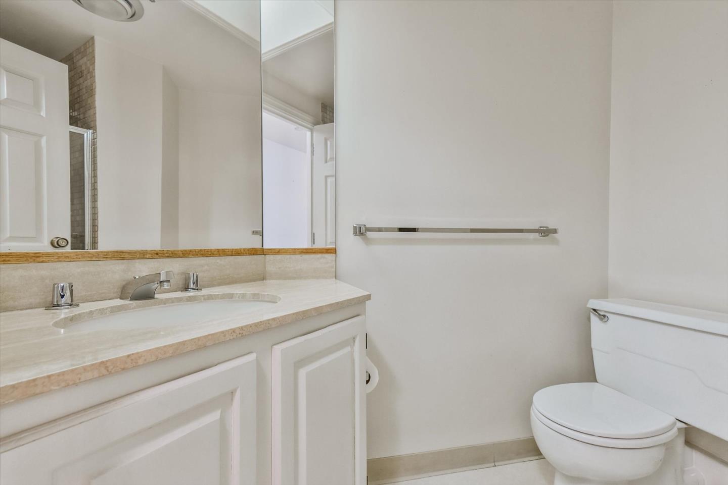 Detail Gallery Image 31 of 43 For 555 Laurel Ave #415,  San Mateo,  CA 94401 - 1 Beds | 2 Baths